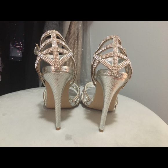 Steve Madden Jewelers high heels 8.5 - Picture 3 of 3